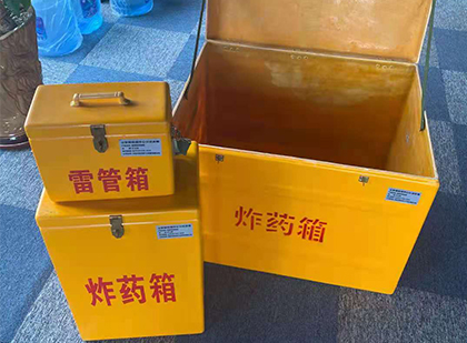玻璃雷管箱生产标准全解析：安全、性能与合规的基石